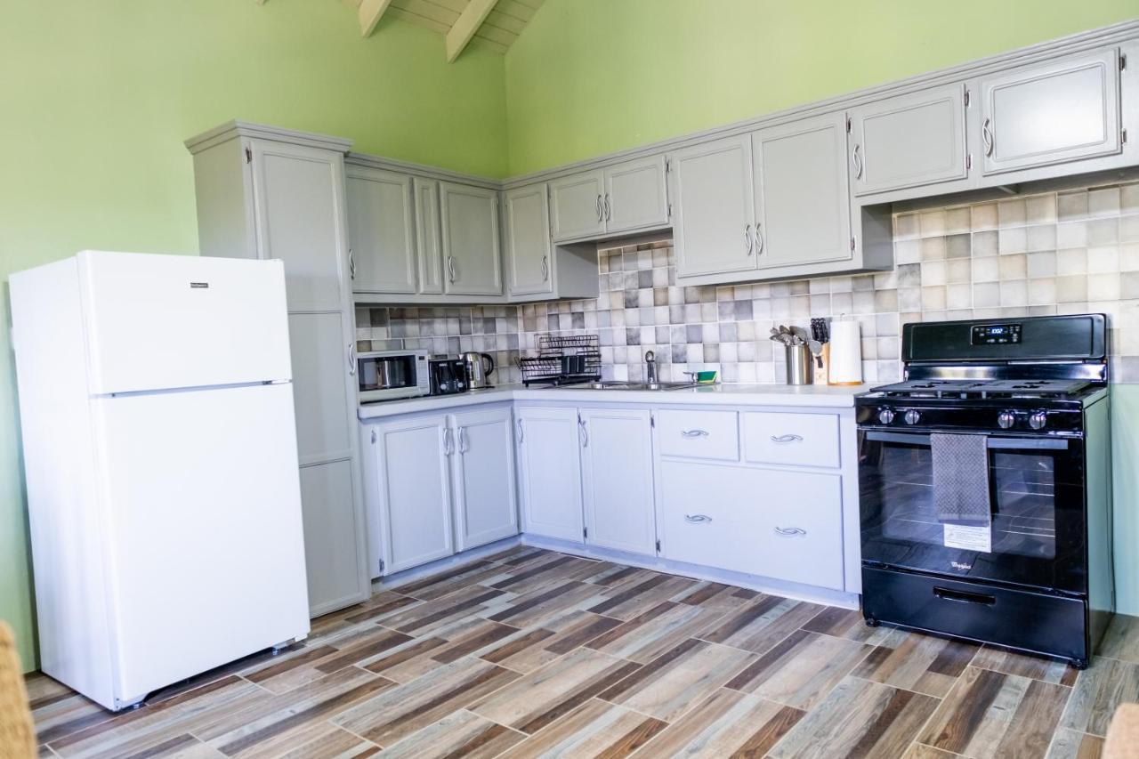 קינגסטאון Golden Palms Apartment מראה חיצוני תמונה