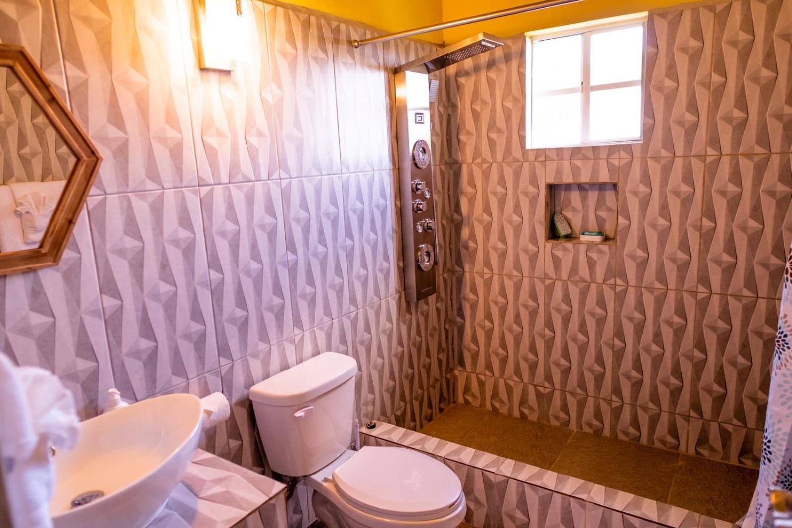 קינגסטאון Golden Palms Apartment מראה חיצוני תמונה